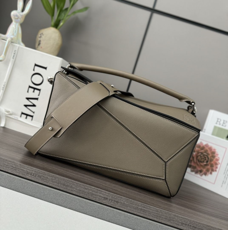 l*ew* handle bags
